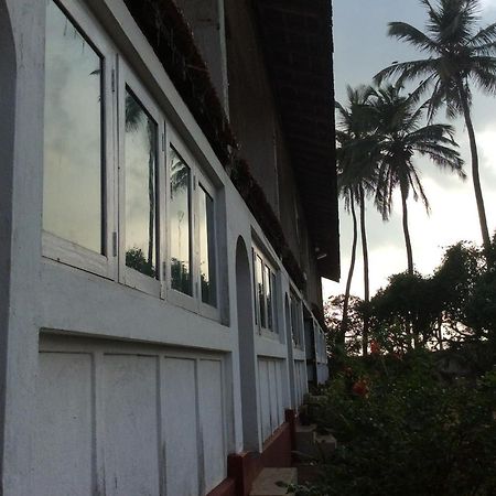 New Rest House Sea View Hotel Negombo Dış mekan fotoğraf