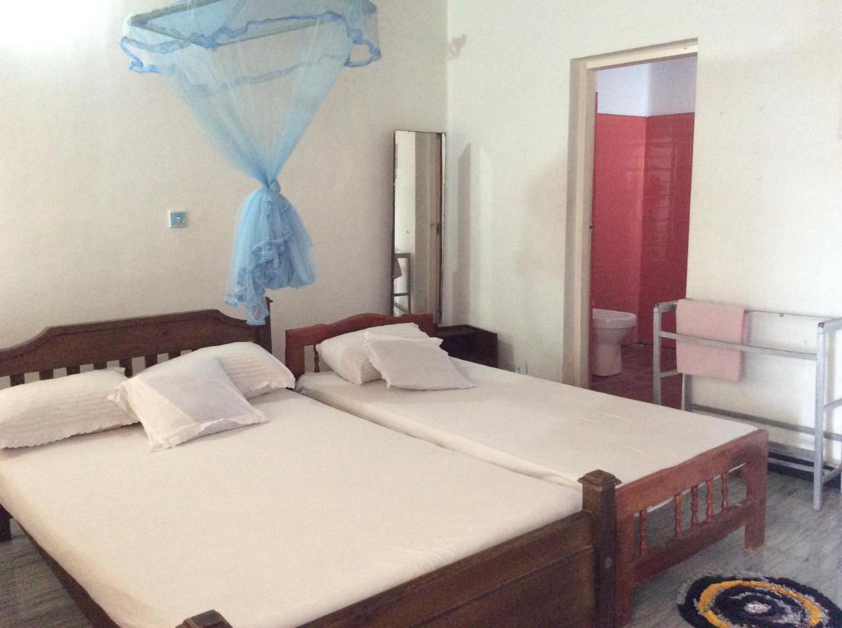 New Rest House Sea View Hotel Negombo Dış mekan fotoğraf