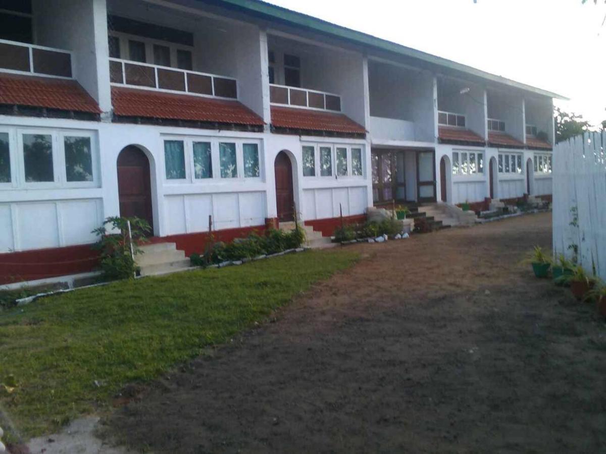 New Rest House Sea View Hotel Negombo Dış mekan fotoğraf